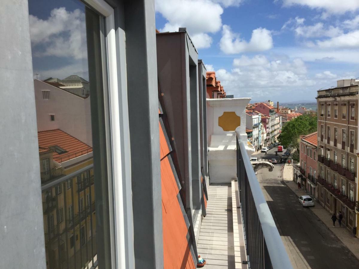 Apt Lumineux Terrasse Principe Real Apartment Lisbon Exterior photo